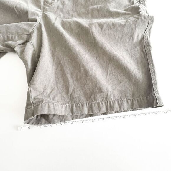 Tommy Bahama Mens Flat Front Shorts Casual Mid Length Army Green Size 36 - Picture 6 of 8